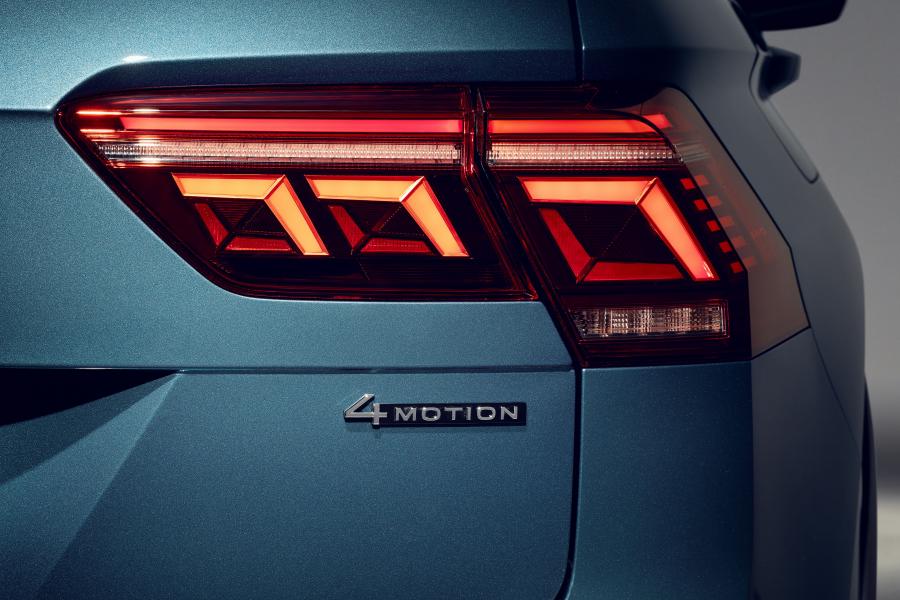 Детали экстерьера Volkswagen Tiguan R-Line 2020 года  (WW) (фото 26 из 33)